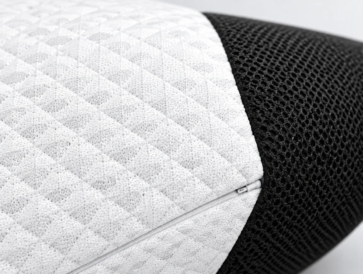 Detail des atmungsaktiven Strickbezugs